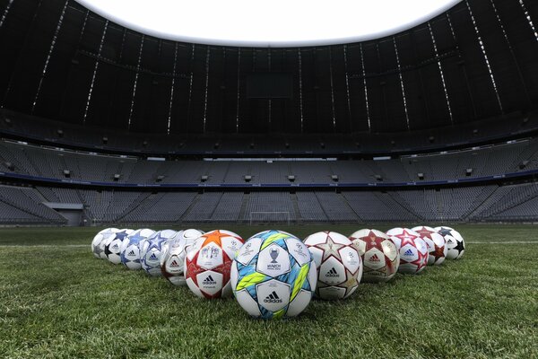 Arena de Munich et ballons de football