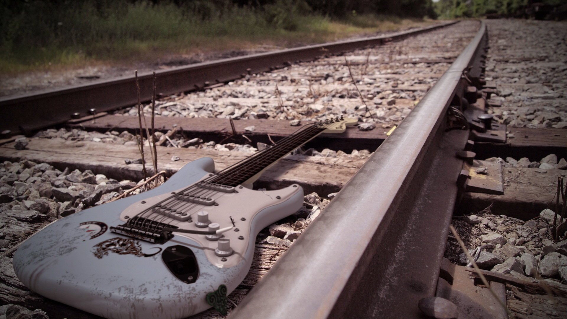 chitarra musica ferrovia