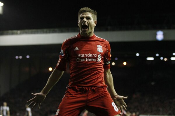 The almighty Steven Gerrard in England. Premier Soccer League. Liverpool barclays