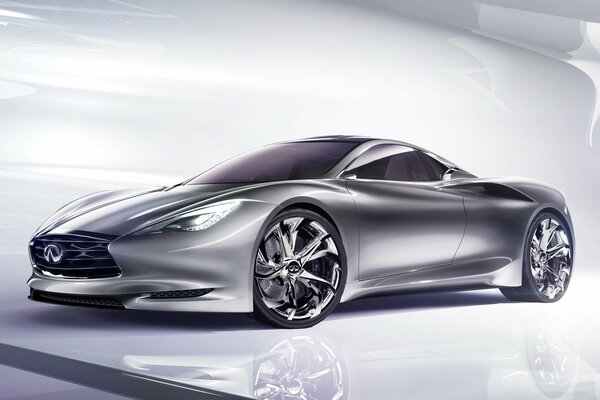 Infiniti emerg - e concept grigio argento