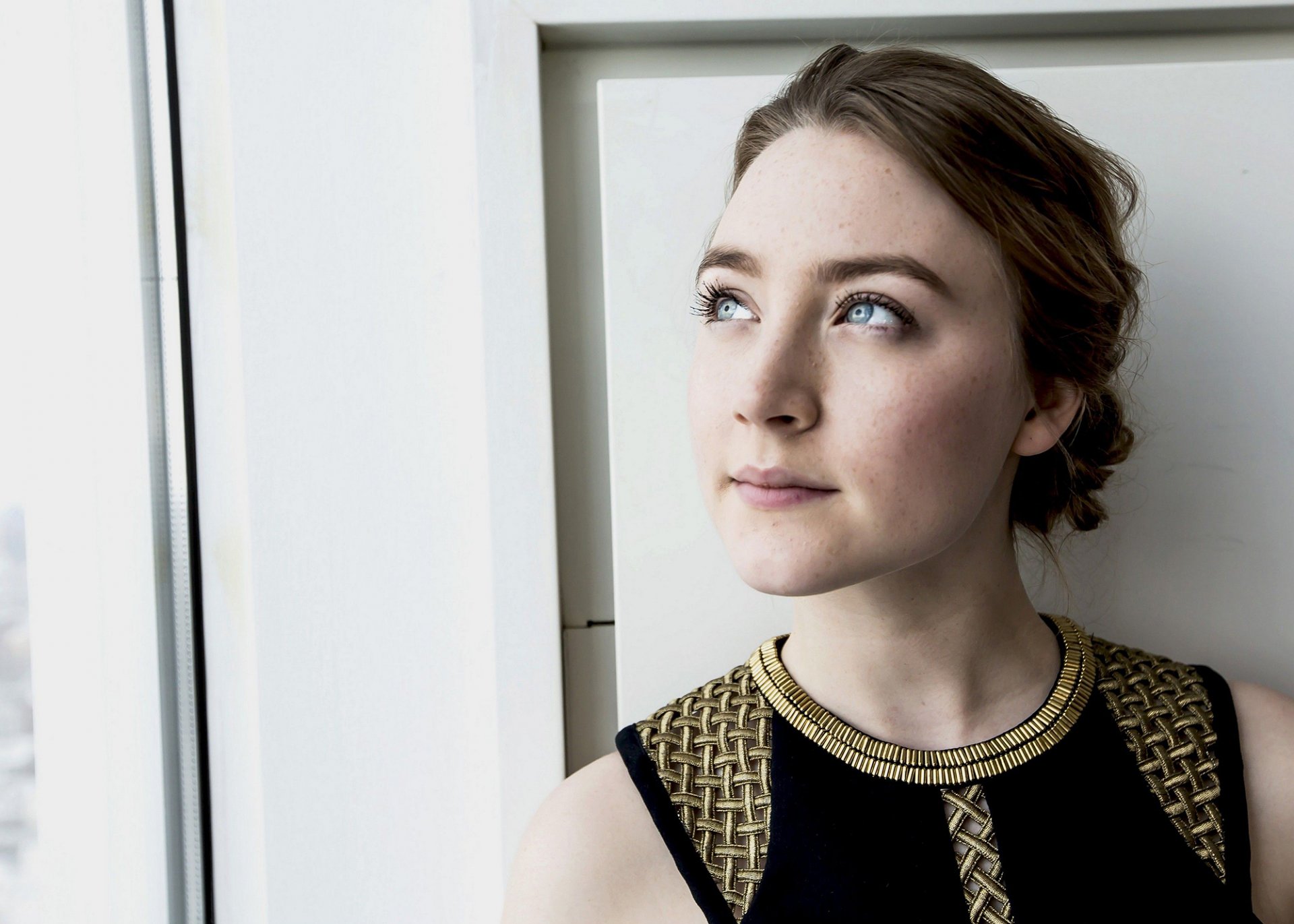 saoirse ronan ritratto attrice servizio fotografico film grand hotel budapest grand hotel budapest