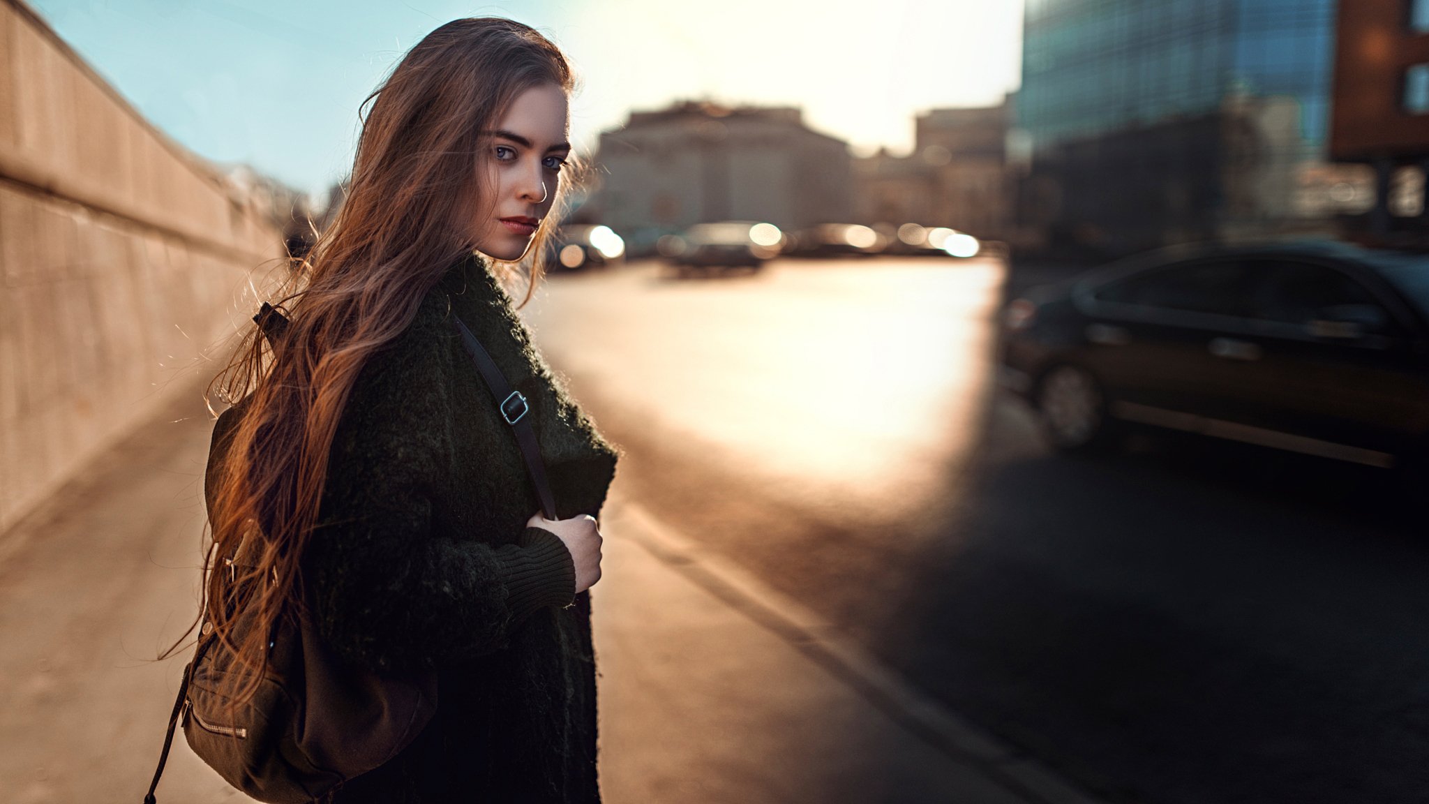 im frühling mit blick auf die winterzeit stadt haare porträt sonnenlicht russland georgy chernyadyev