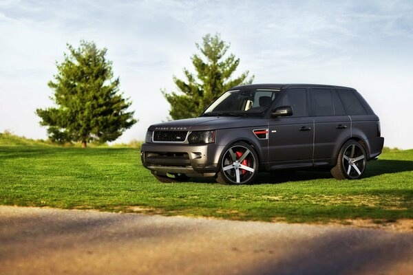 The Range Rover warmed up on the lawn