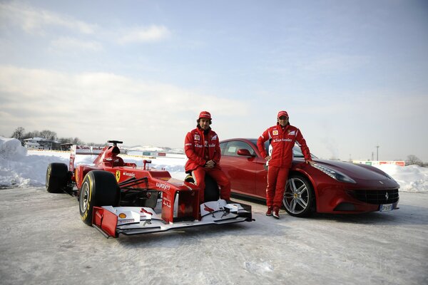 Teamfahrer Alonso und Massé