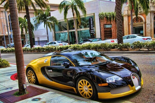 Supercar Bugatti sur la rue Vérone