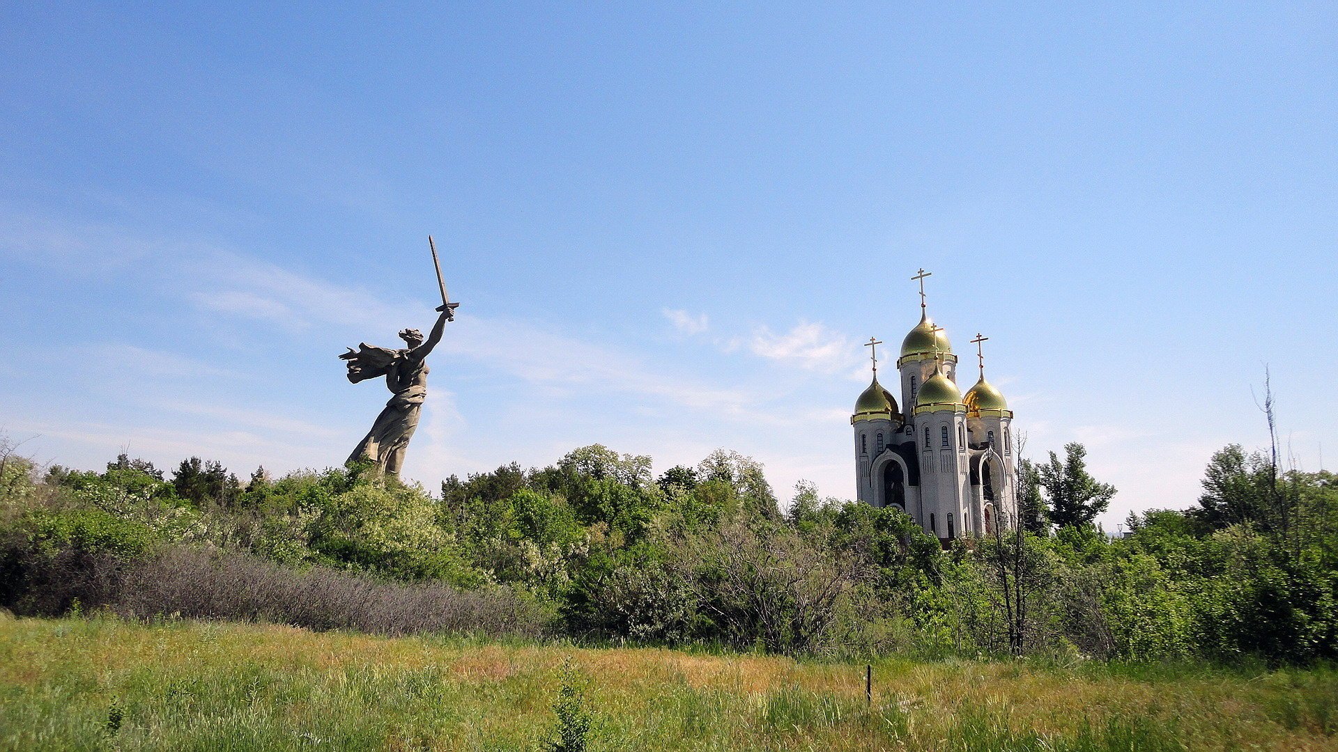 volgograd russia homeland mother the sky