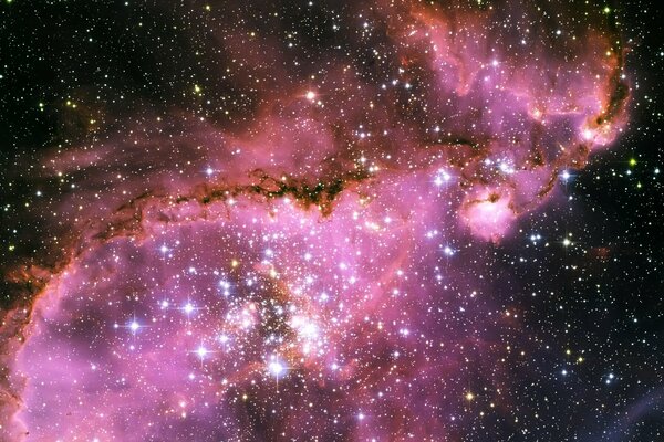 El resplandor de las estrellas en el espacio galáctico