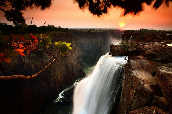 Cascata al tramonto, Zambia