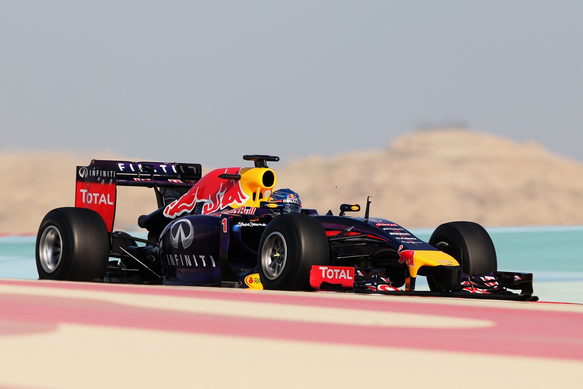 rb10 champion sebastian vettel rider f1 red bull