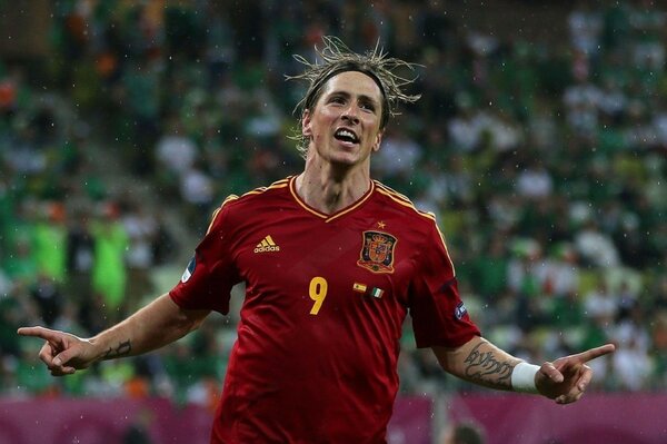 Fußballspieler fernado torres während des Spiels