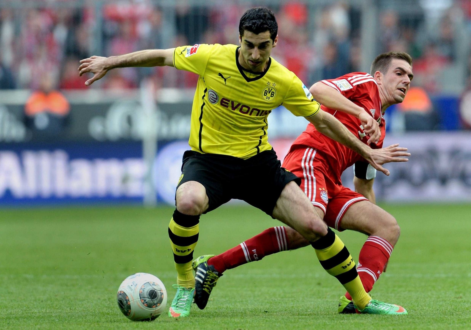 henrik mkhitaryan borussia dortmund