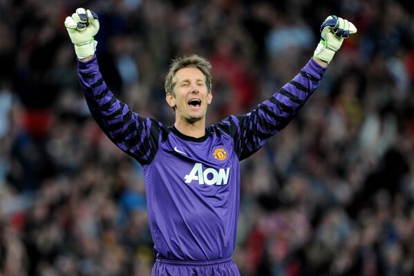 Football. Match. Gardien Van Der SAR