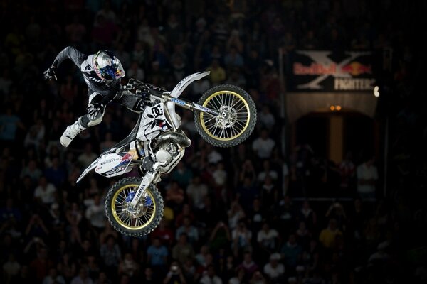 Racer graphics from x-games