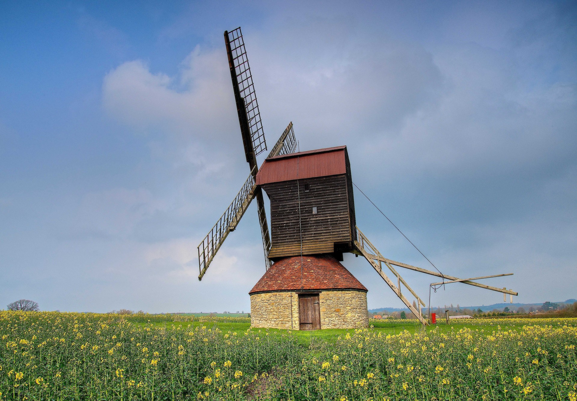 the field landscape mill