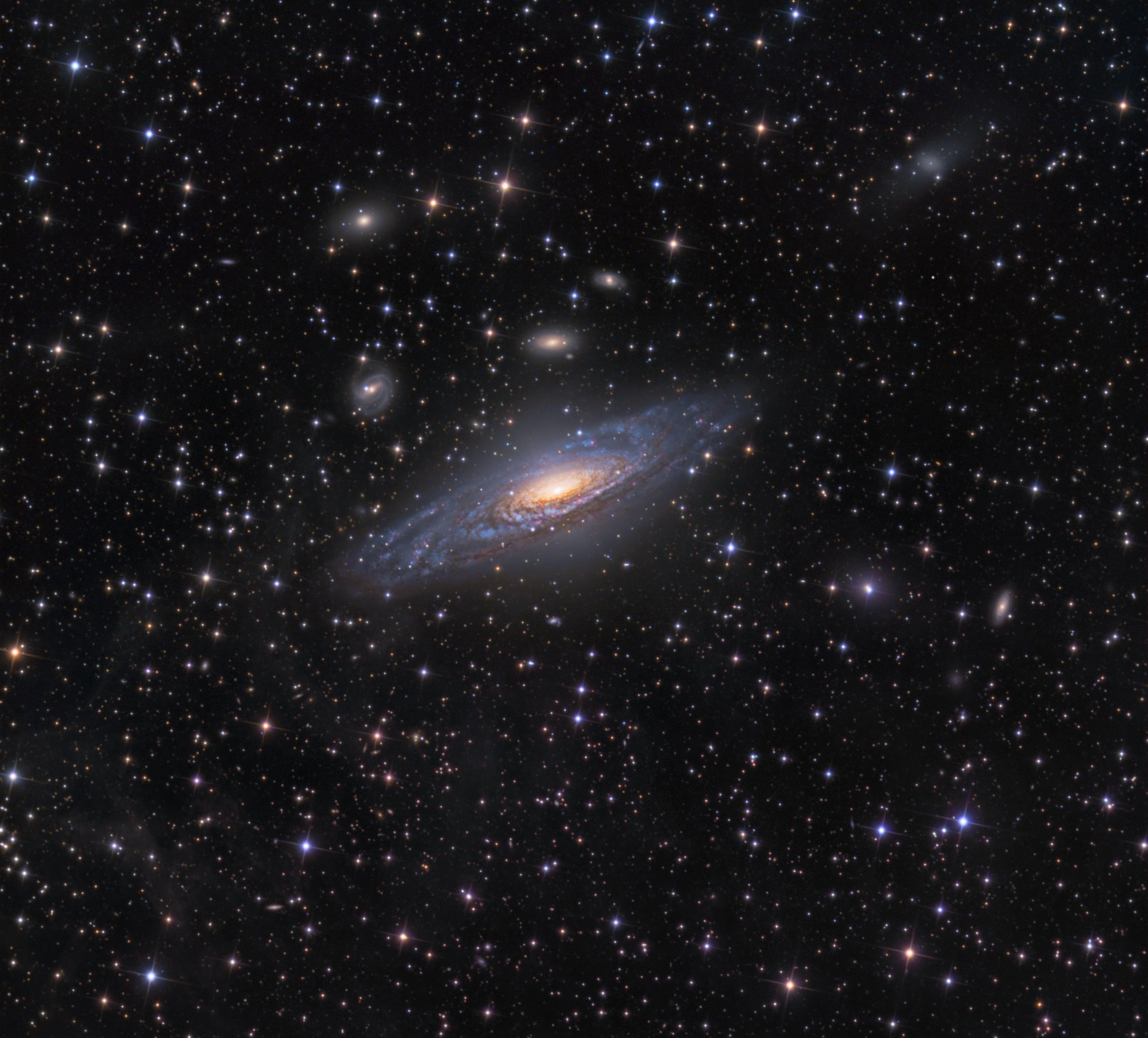 spirale galassia ngc7331 stelle spazio