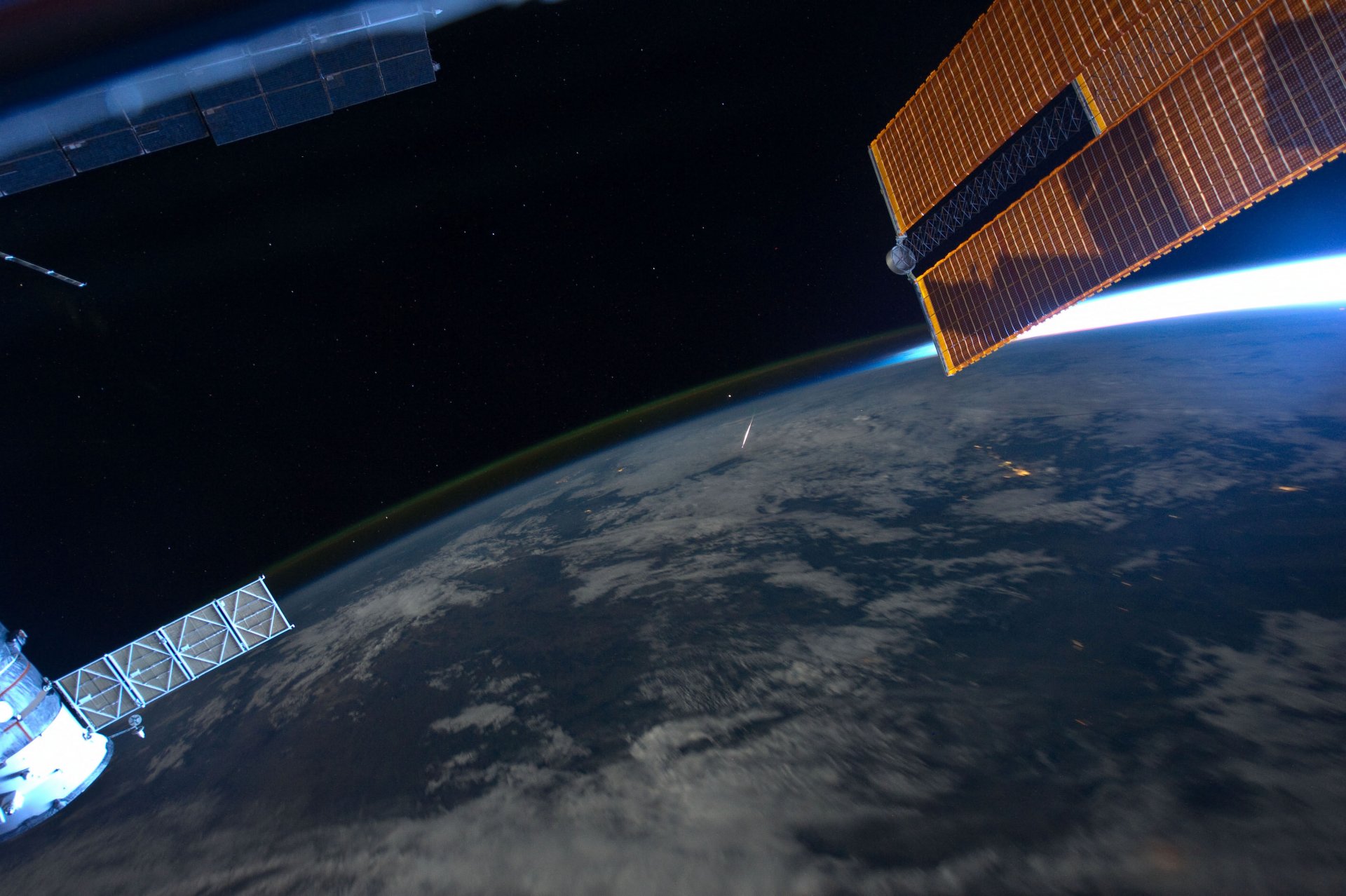 iss meteor perseiden erde
