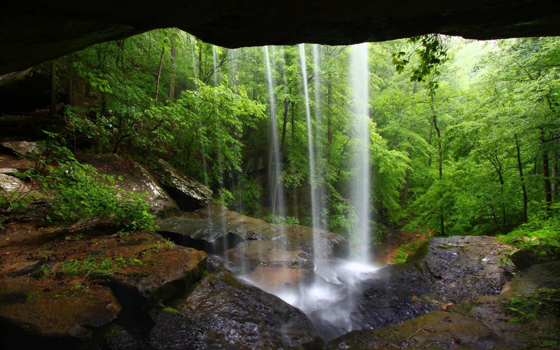 cascata natura grotte