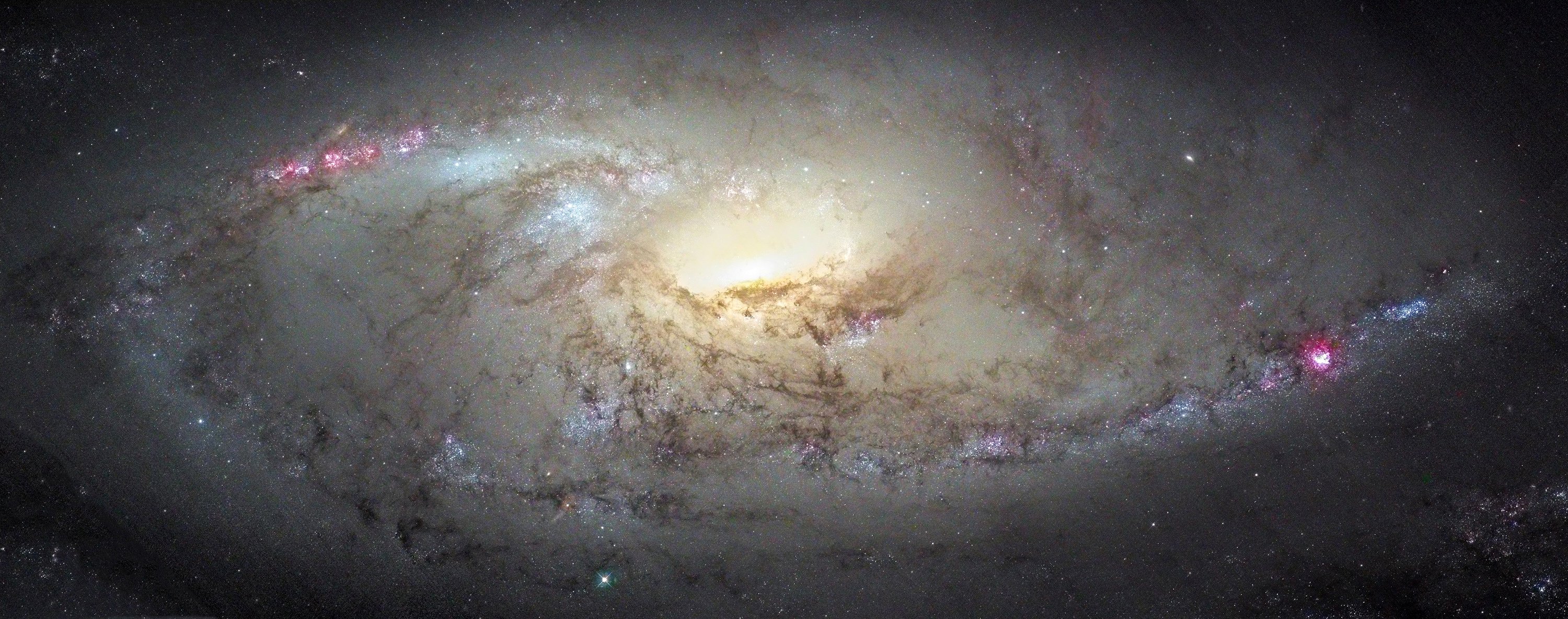 m106 ngc 4258 galaktyka konstelacja wielki wóz psy gończe