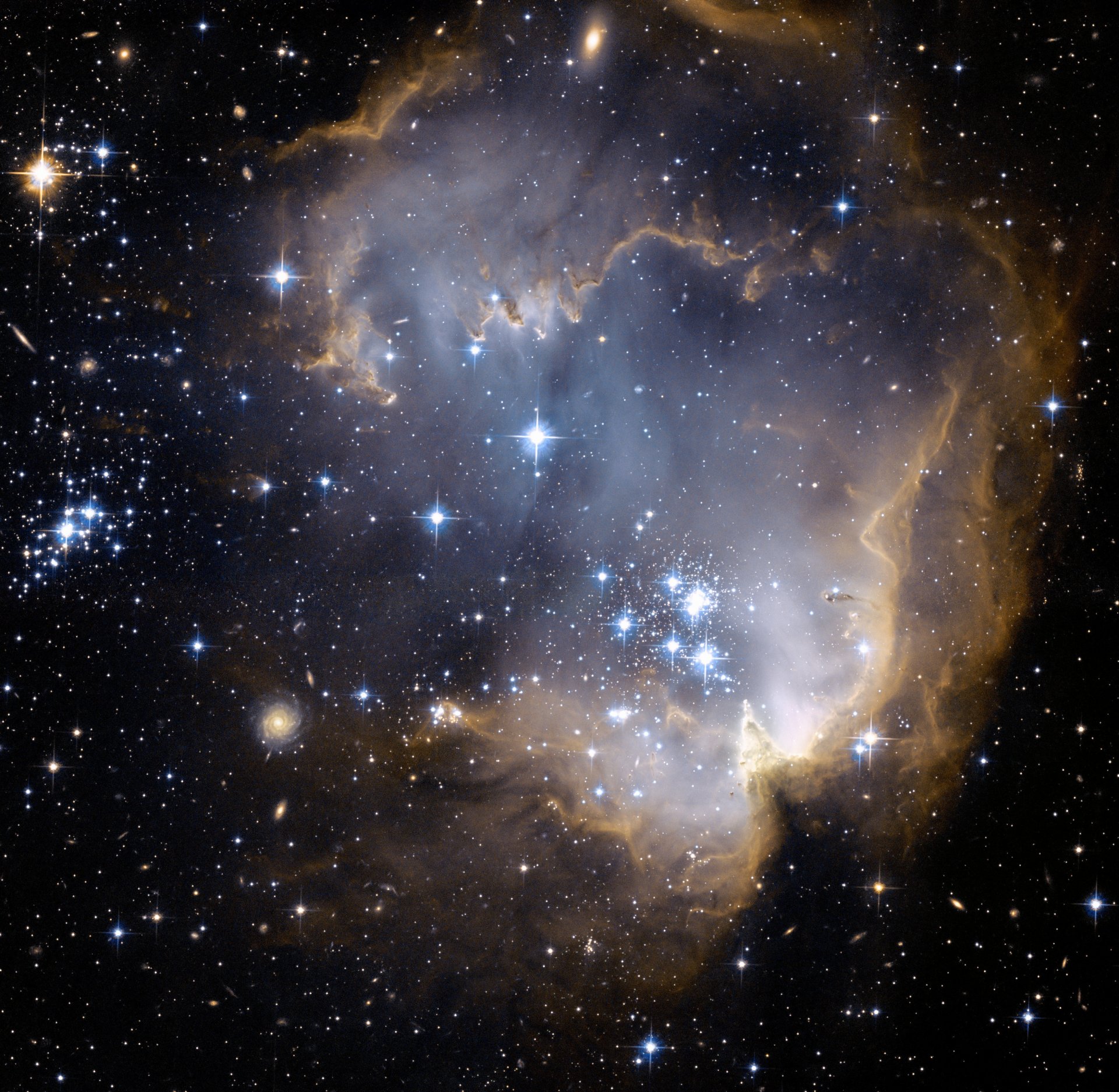 ngc 602 nébuleuse espace