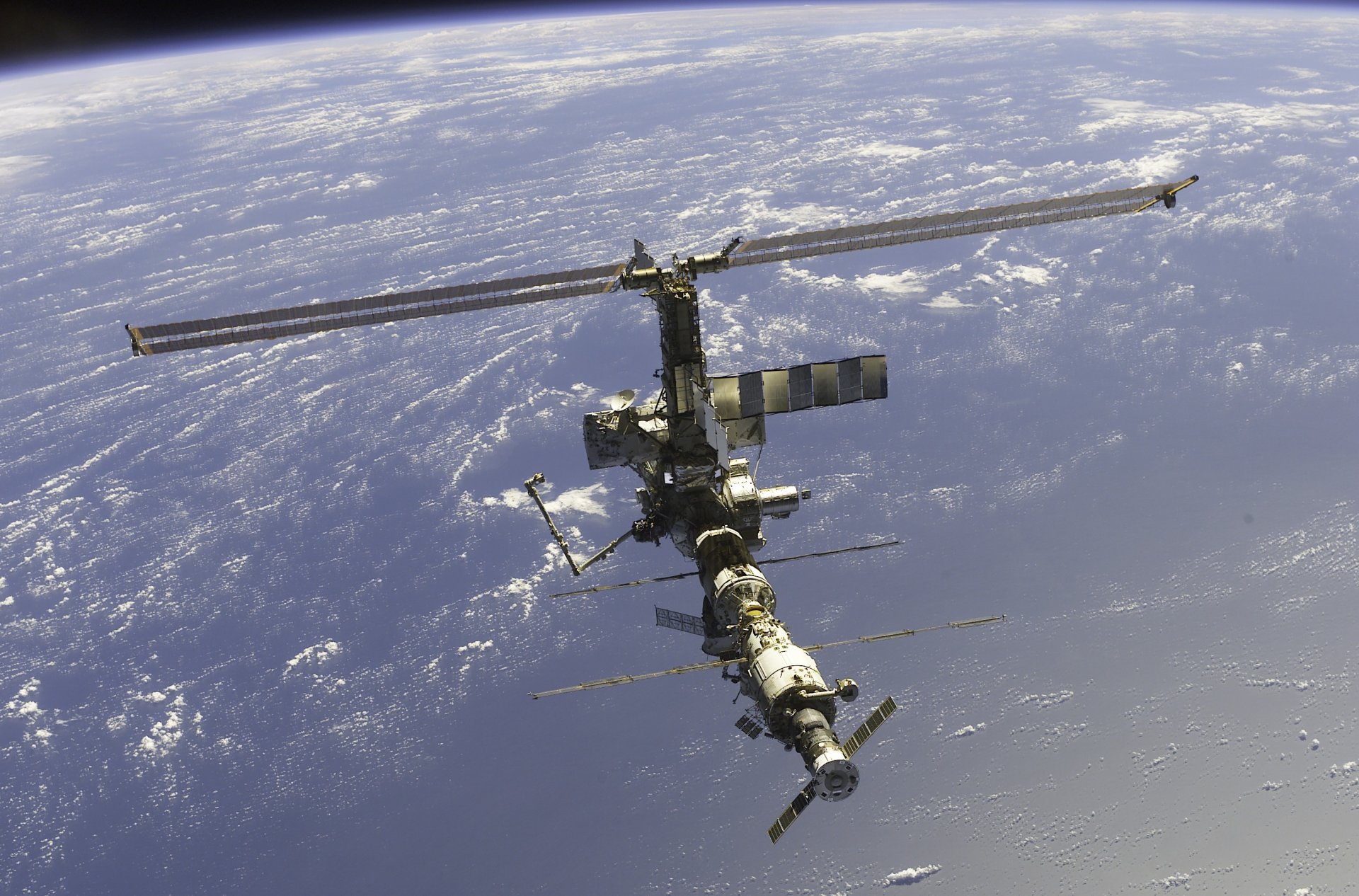 international espace station international espace