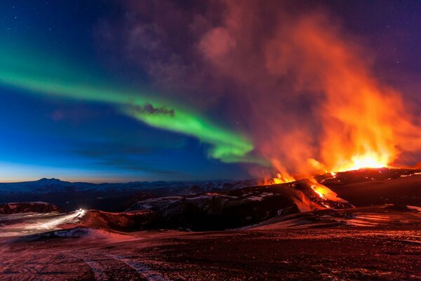 Distortion of the volcano beauty on the background