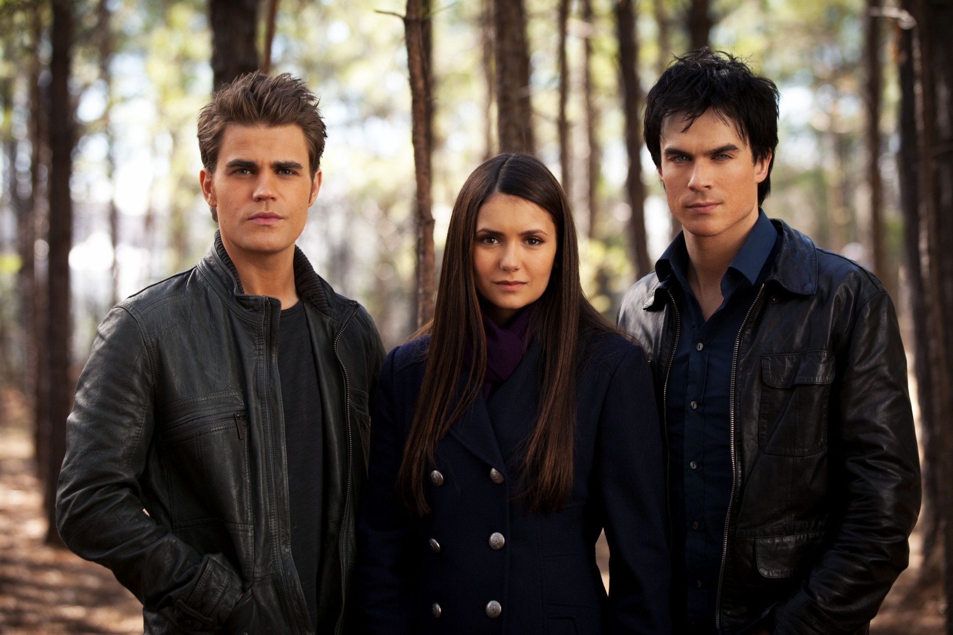 the vampire diaries serie stefan ragazza paul wesley ragazzi ian somerhalder nina dobrev damon attori tre elena