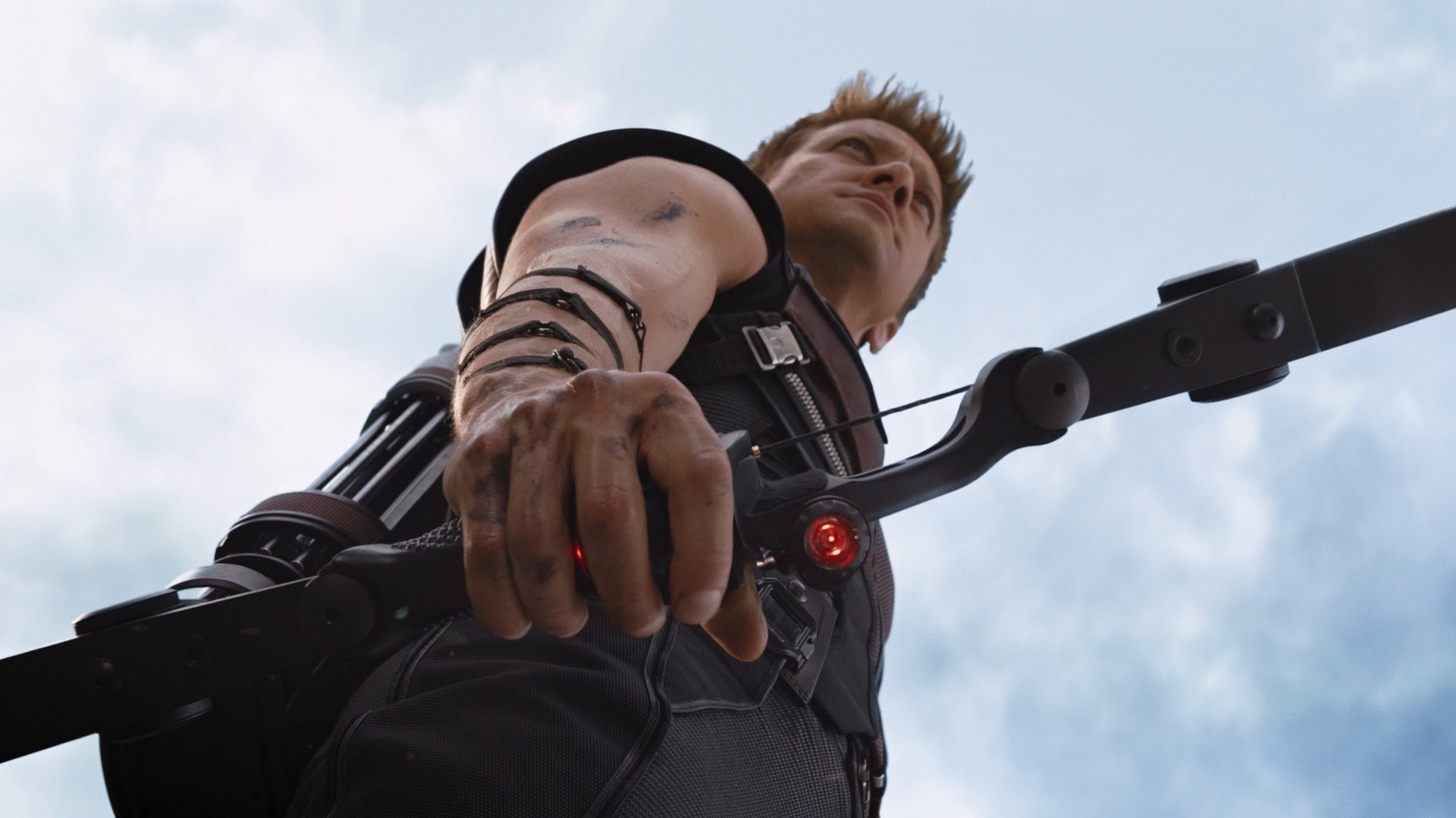 agente equipo marvel clint barton ojo de halcón armamento arco escudo s. h. i. e. l. d. superhéroes vengadores jeremy renner