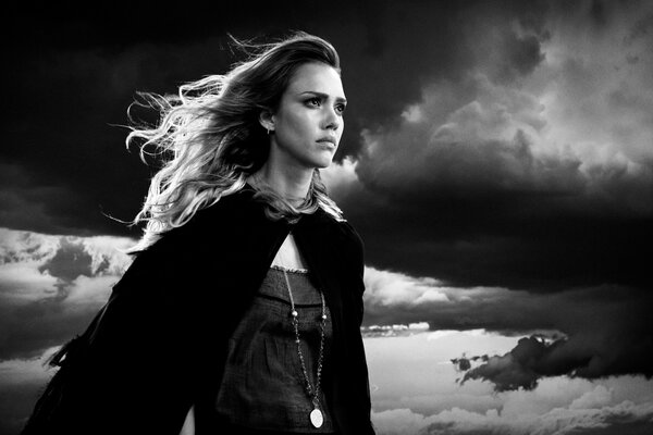 Jessica Alba en blanco y negro de sin City