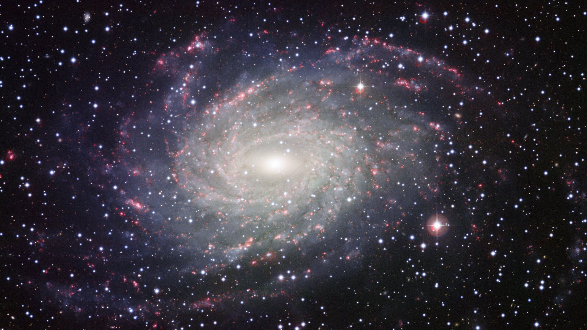 ngc 6744 una galassia a spirale simile alla via lattea