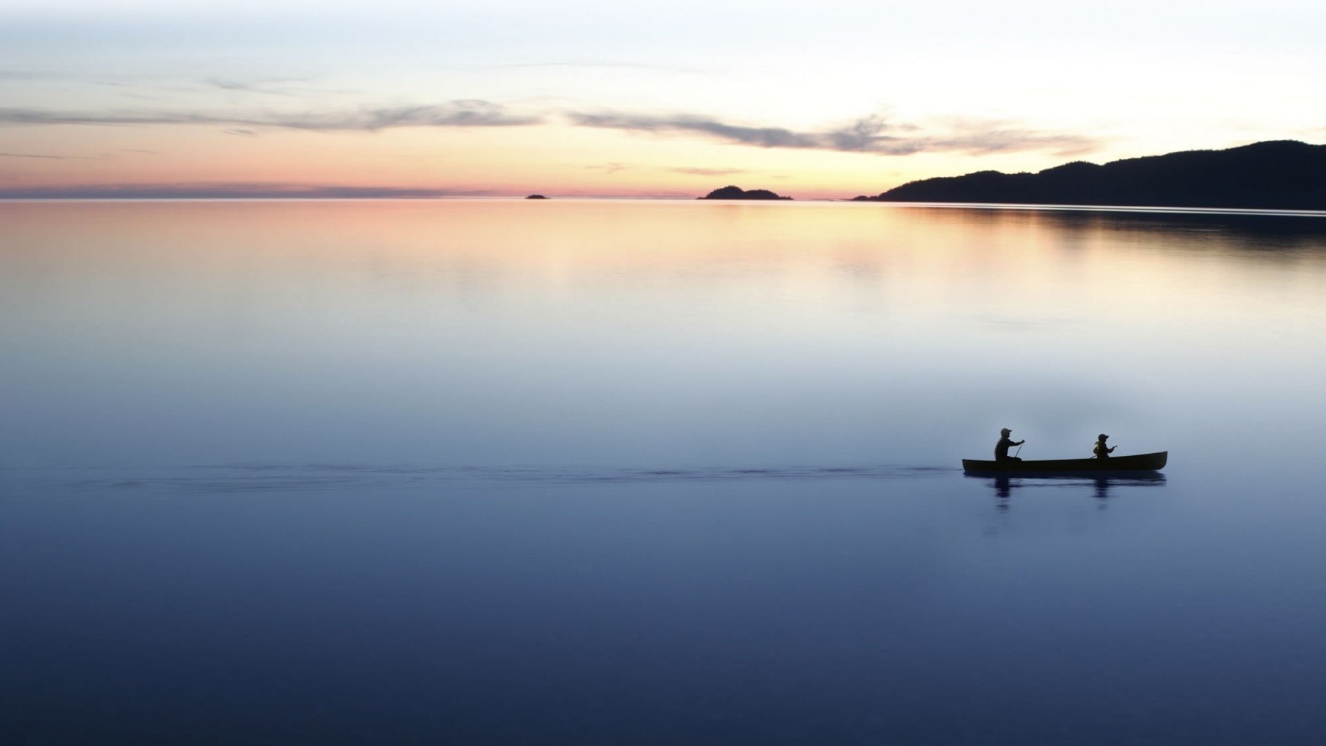 ensemble bateau surface harmonie lac