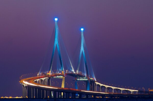 Südkoreanische A-Brücke in Songdo