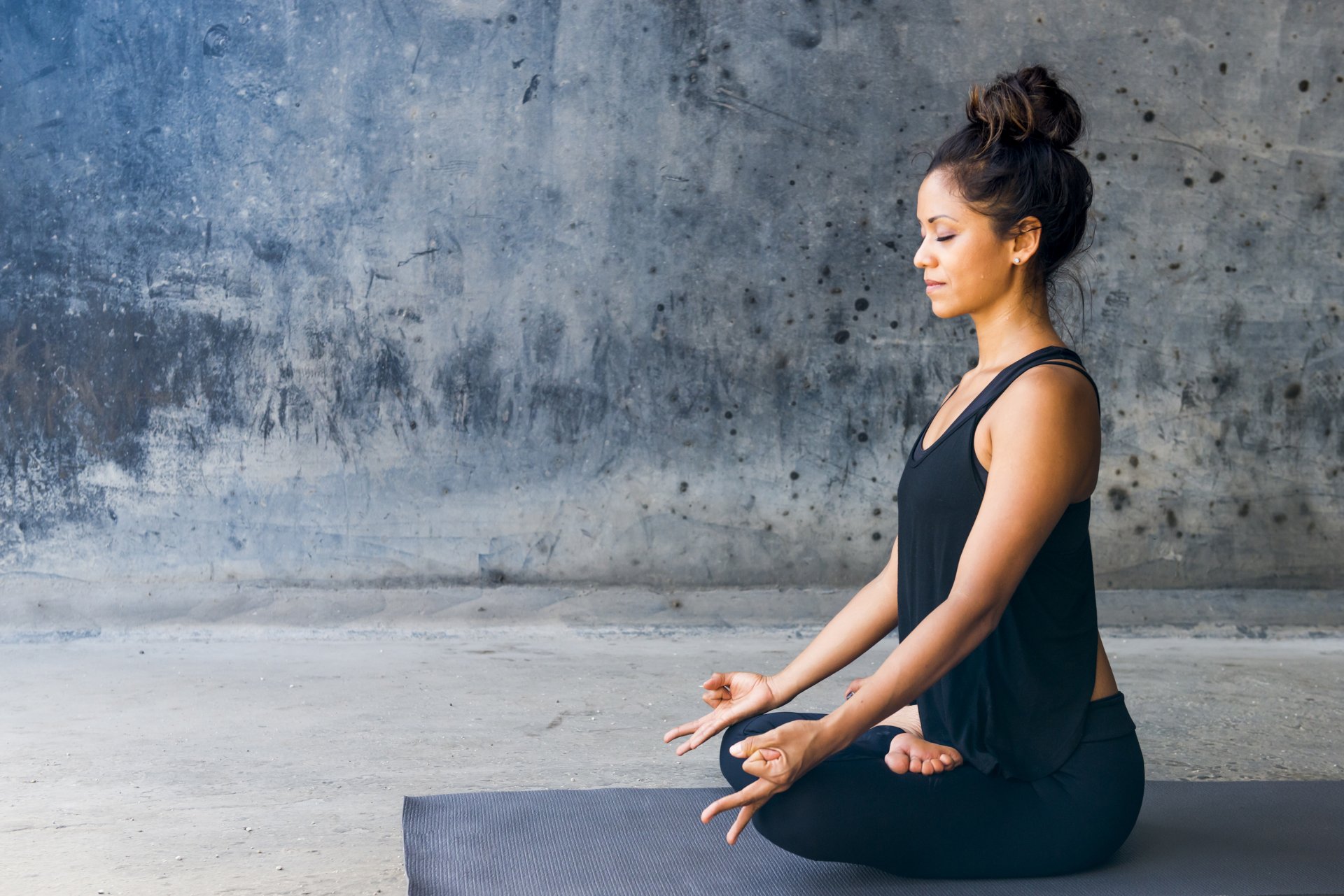 meditación yoga presentan