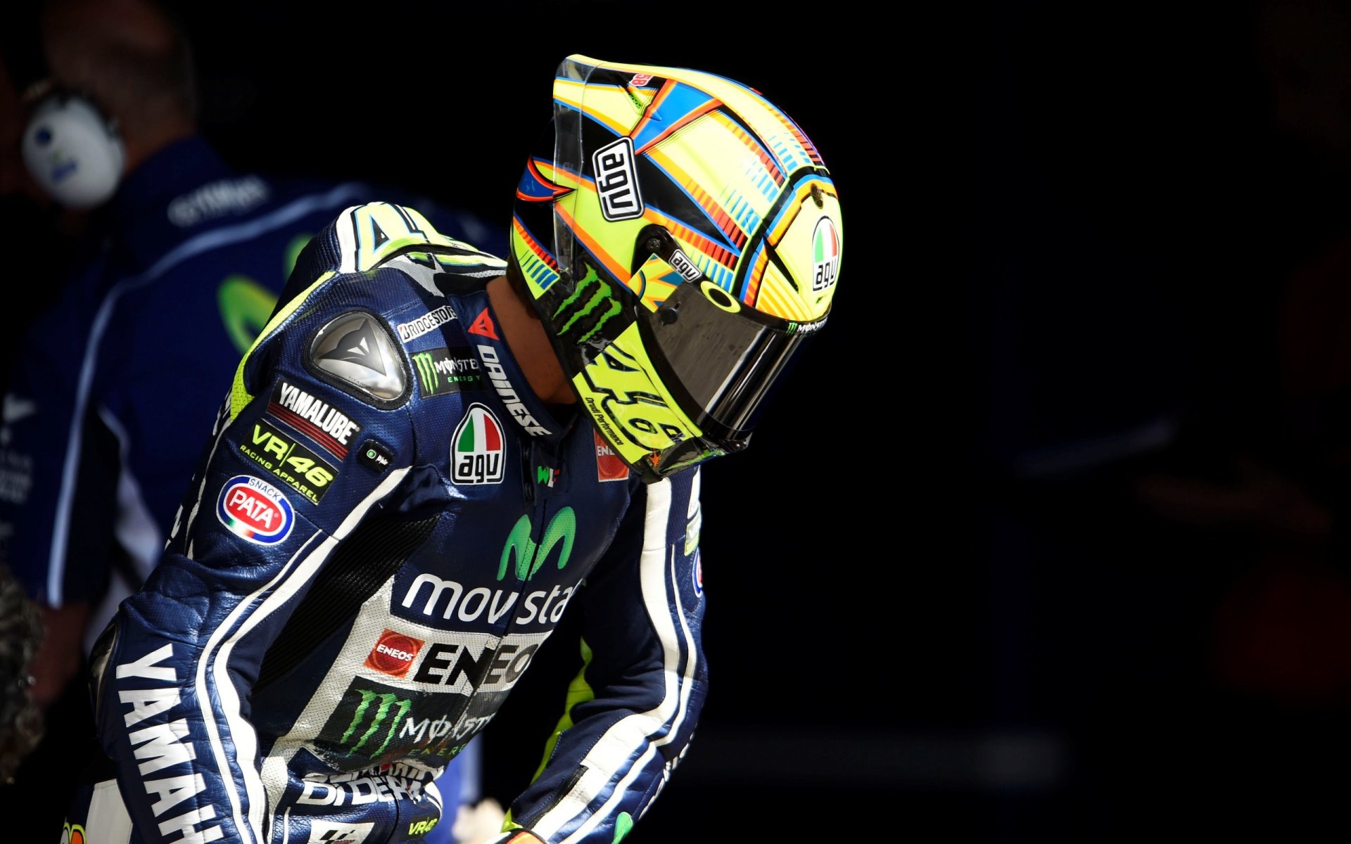 valentino rossi arzt yamaha