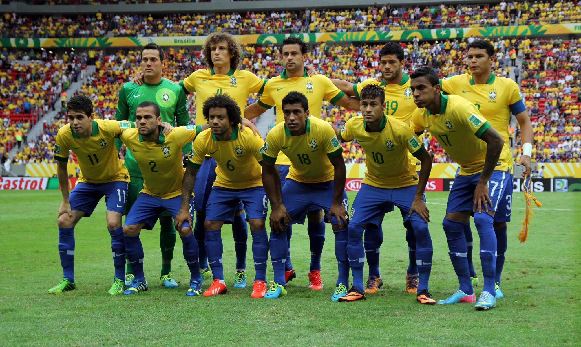 brasilien nationalmannschaft fußball confederation cup 2013 julio césar david luiz fred hulk thiago silva oscar daniel alves marcelo paulinho neymar luiz gustavo