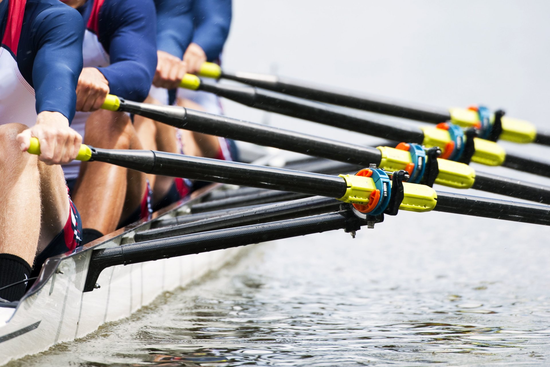 équipage d aviron eau puissance