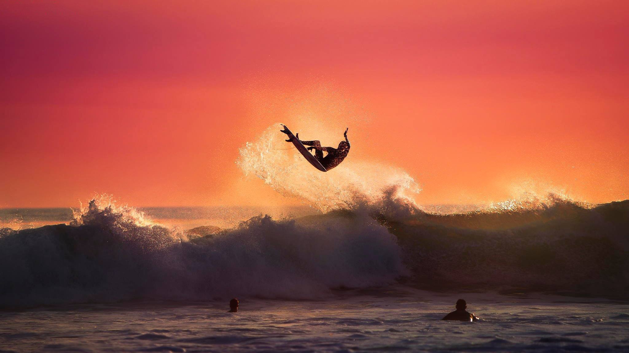 surf surfista tablero océano ola salto finta