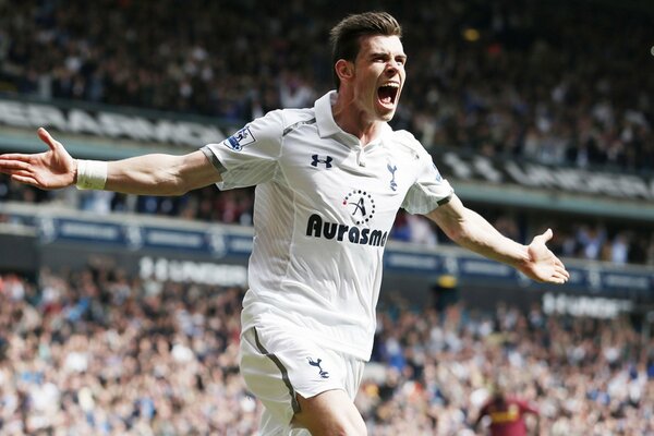 Tottenham scoring a goal in Wales in football