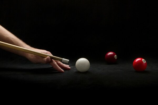 Wallpaper balls, cue, billiards on the desktop