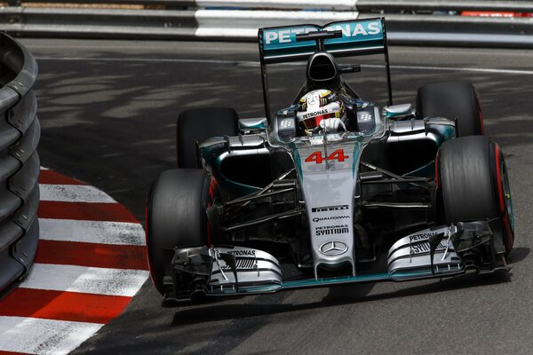 Auto da corsa Mercedes Formula 1