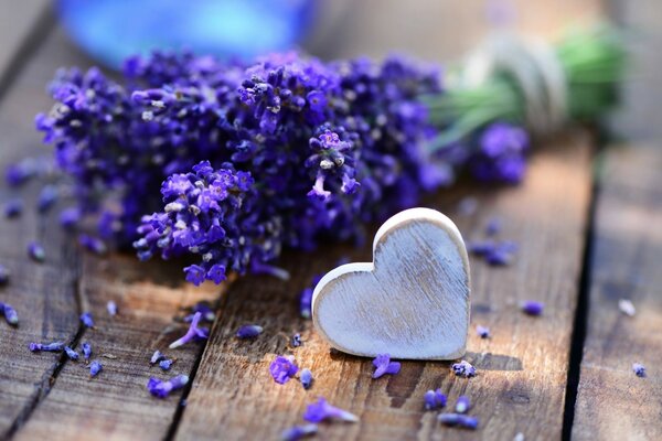 Lilac bouquet with a heart