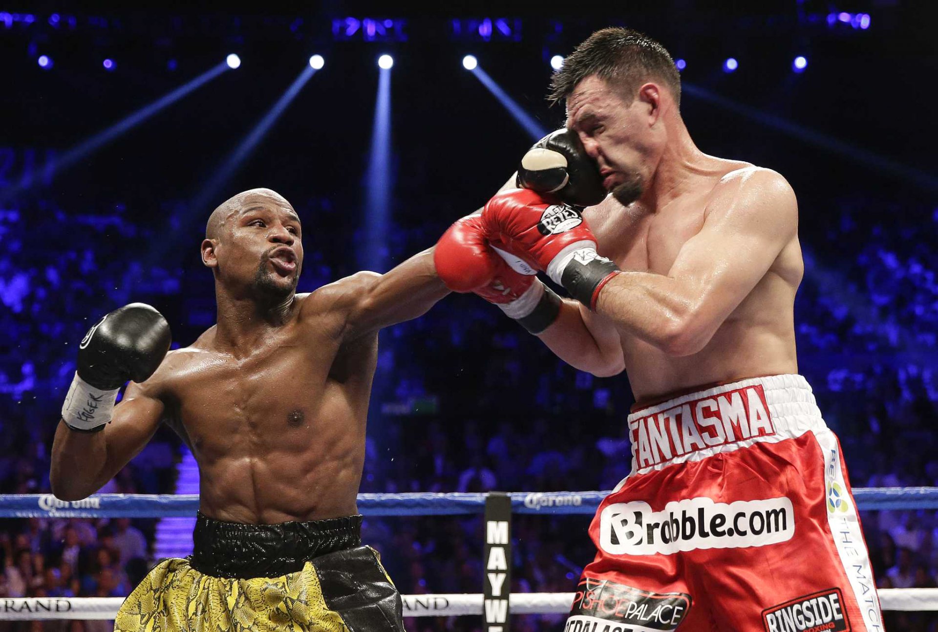 floyd mayweather robert guerrero boxe lotta anello guanti