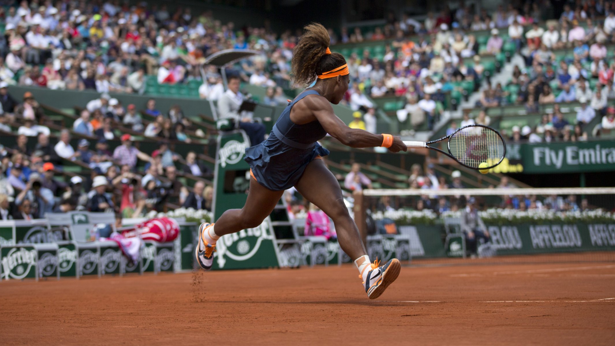 serena williams usa campionato n1 calcio . serena williams vta tennis serena calcio roland garos bnp parigi roland garros