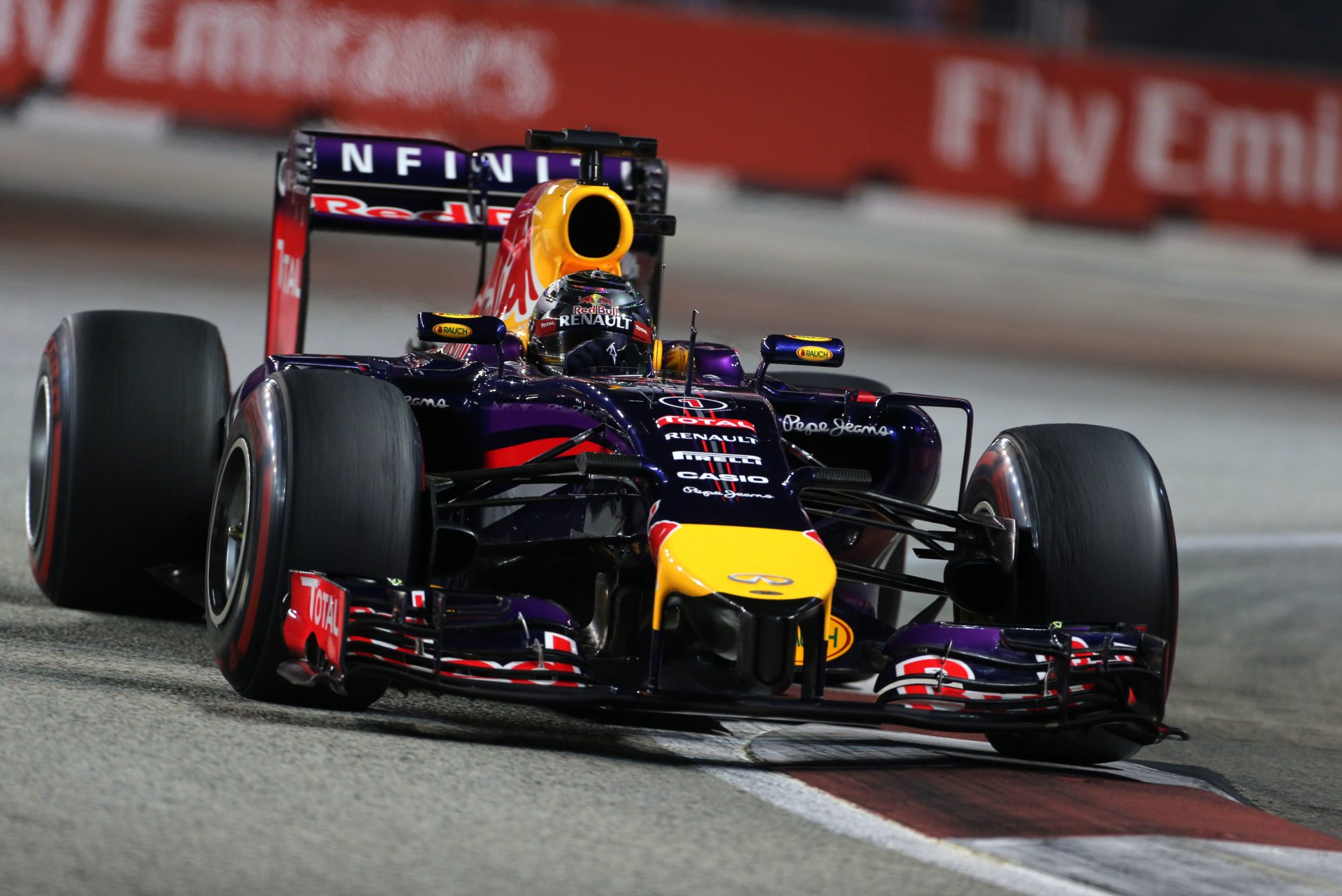 sebastian vettel f1 piloto campeón rb10 toro rojo fórmula