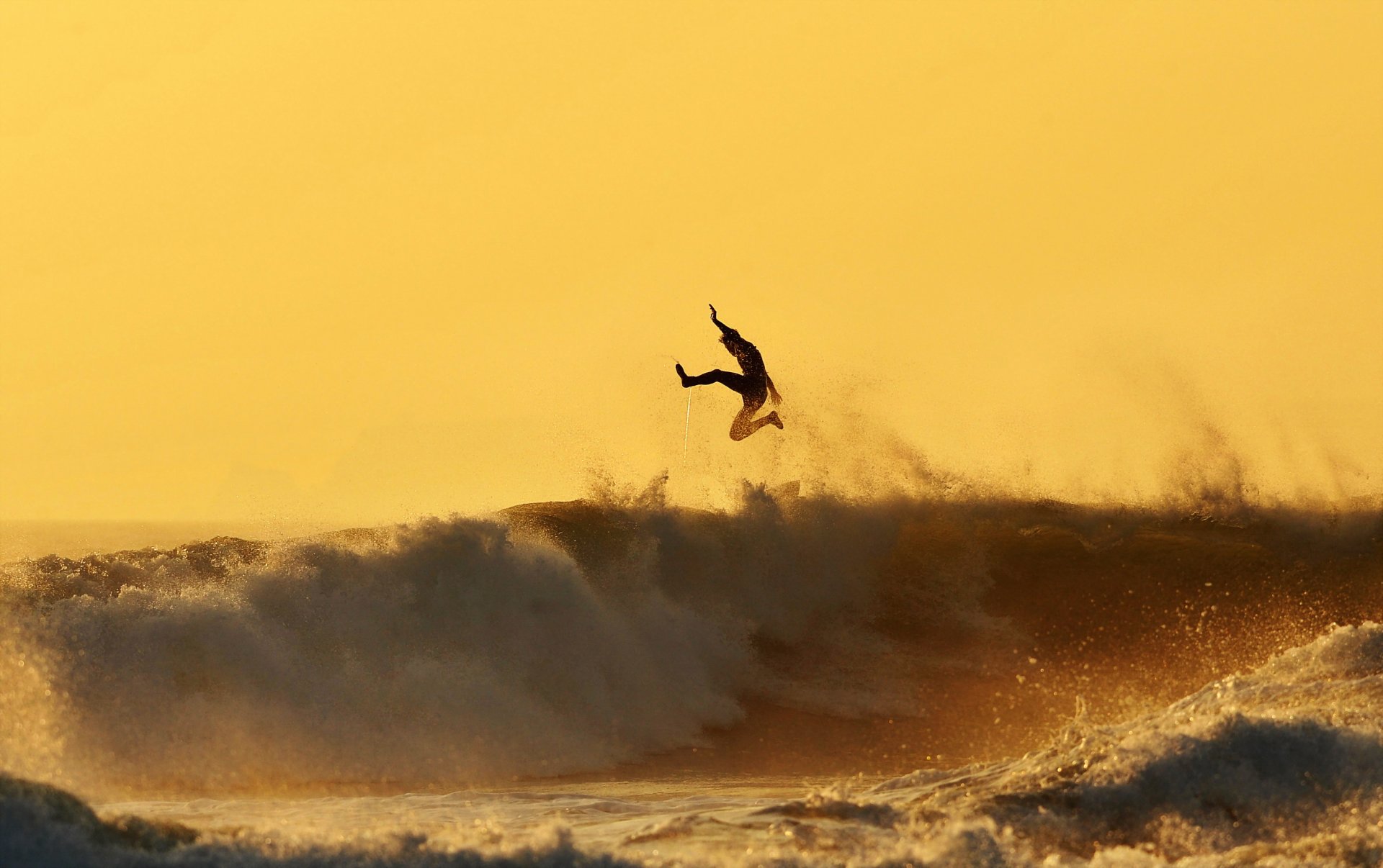 zachód słońca surfer sport