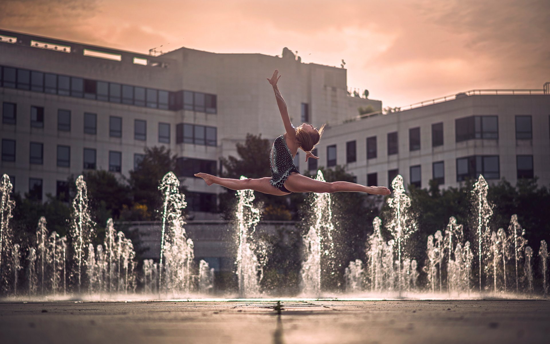 samantha ai gimnasta leotardo ciudad fuente