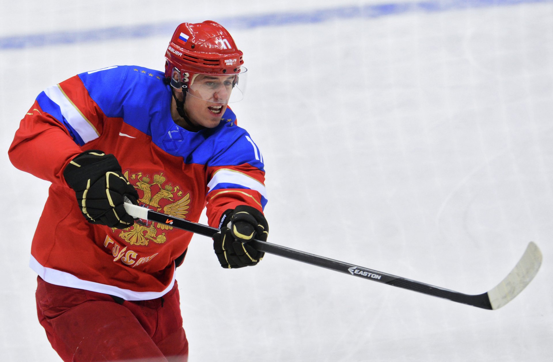 evgeny malkin hockey sobre hielo jugador de hockey sobre hielo lanzamiento rusia xxii juegos olímpicos de invierno sochi-2014 sochi 2014