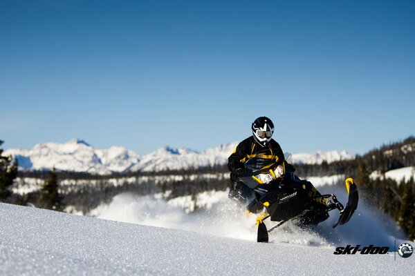 Sport invernali in motoslitta