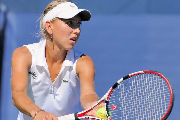 Vesnina Elena Sergeevna ist eine verdiente Tennisspielerin und Sportlerin Russlands