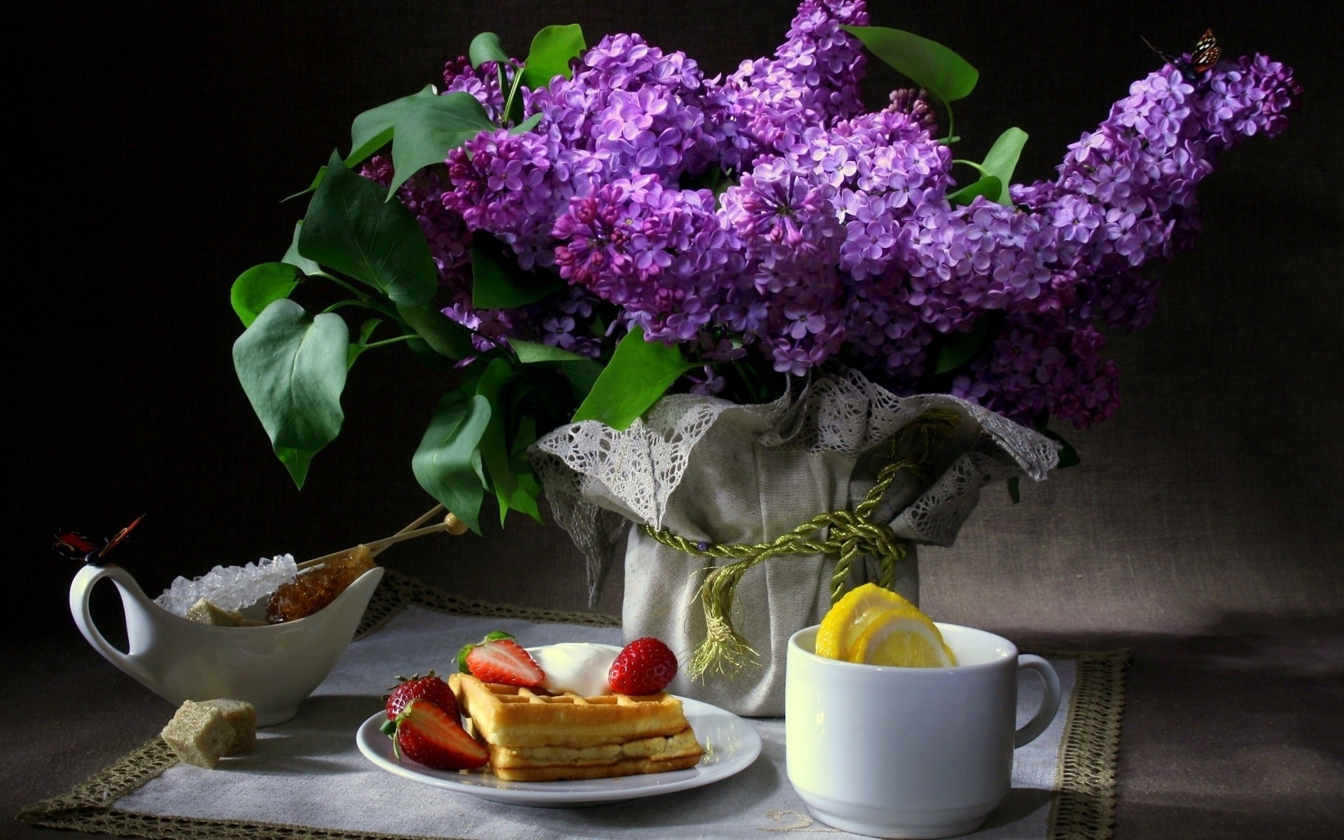 lilas loge repas printemps dessert