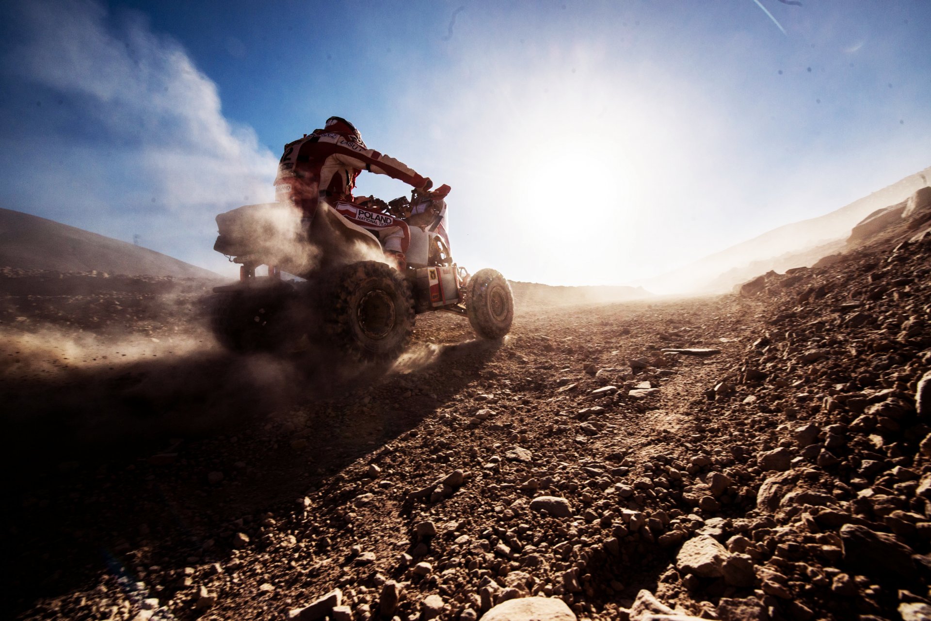 atv moto dakar rally sport velocità gara giorno sole cielo